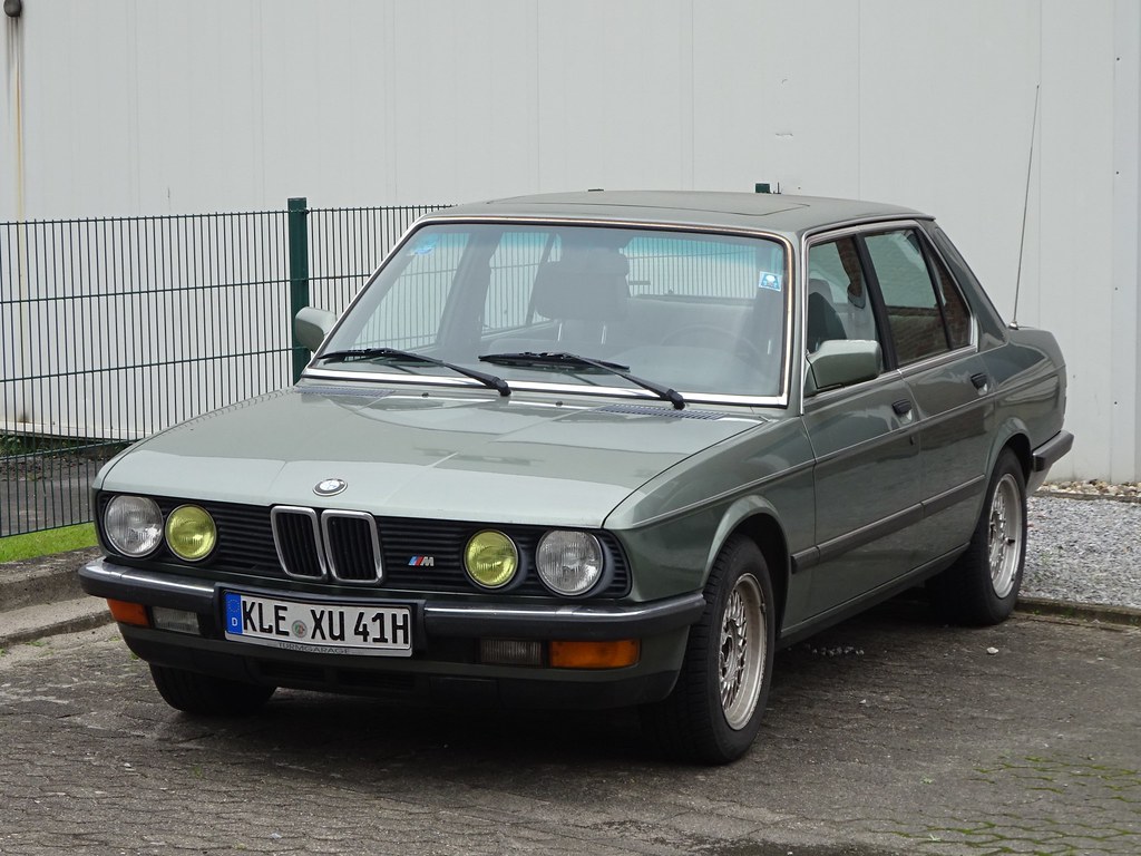 BMW 5er e28