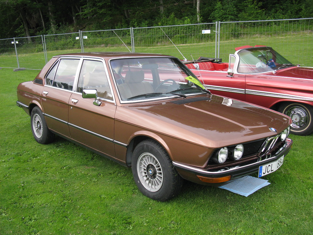 BMW 5er e12