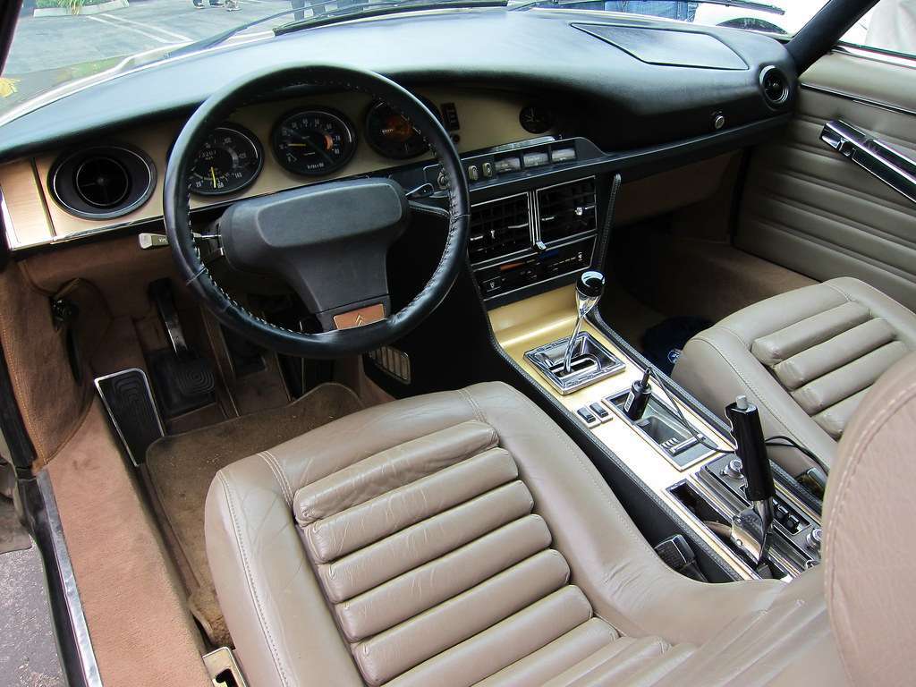 Citroën SM cockpit