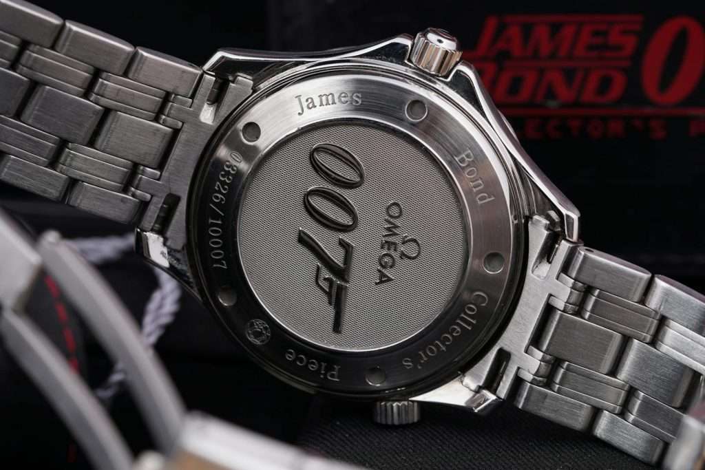 Stunning Omega wristwatch from the James Bond 007 collection, featuring elegant design and steel bracelet. James Bond