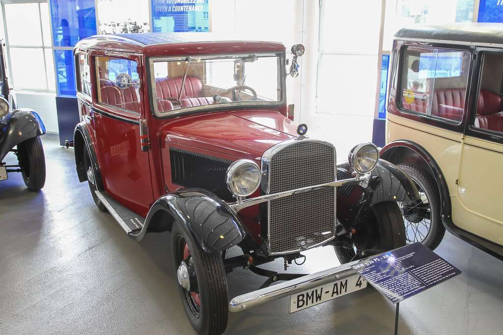 BMW 3/20 AM-4 Rot im Museum