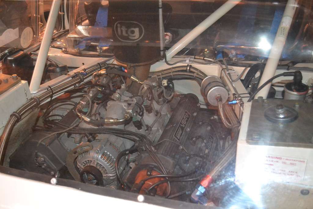 MG Metro 6R4 - V6 Engine